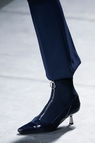 Look 5